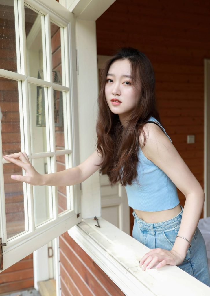 图片[2]-IMZSOCK爱美足顶级美腿丝袜写真合集：453期无损原图 [4K/510GB]-密语社