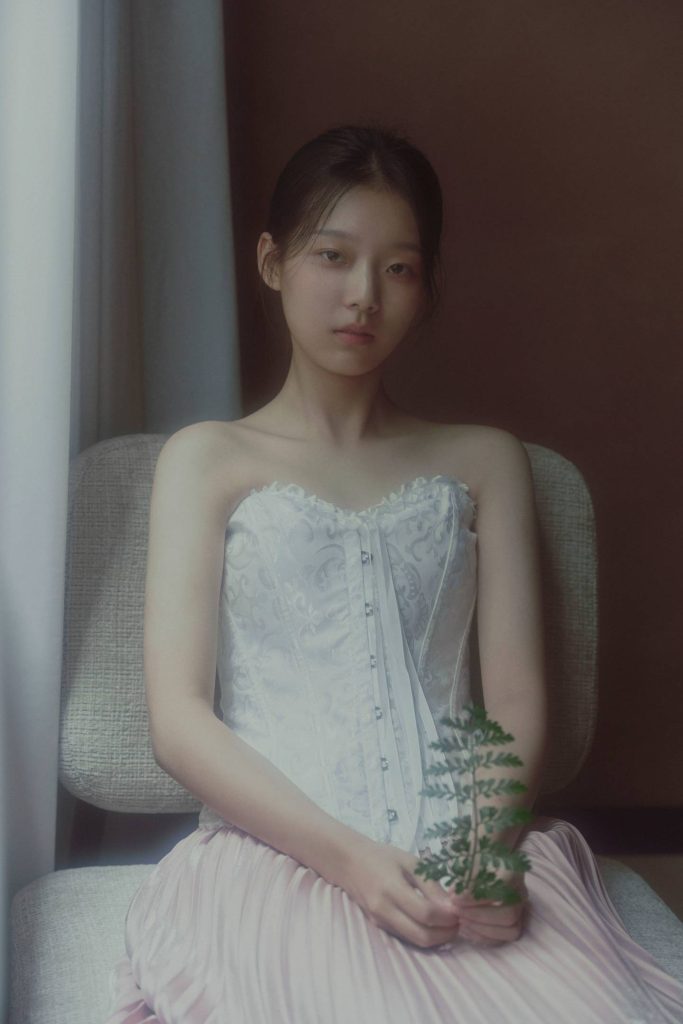 图片[4]-艺图语美女高清写真图片合集9880期 3.4TB-密语社